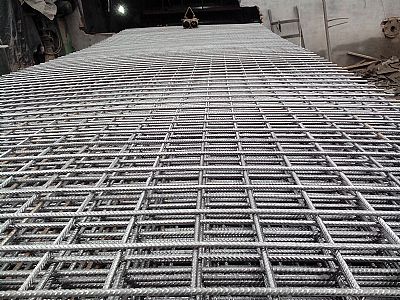 粘贴碳纤维材料加固焊接钢筋网混凝土结构